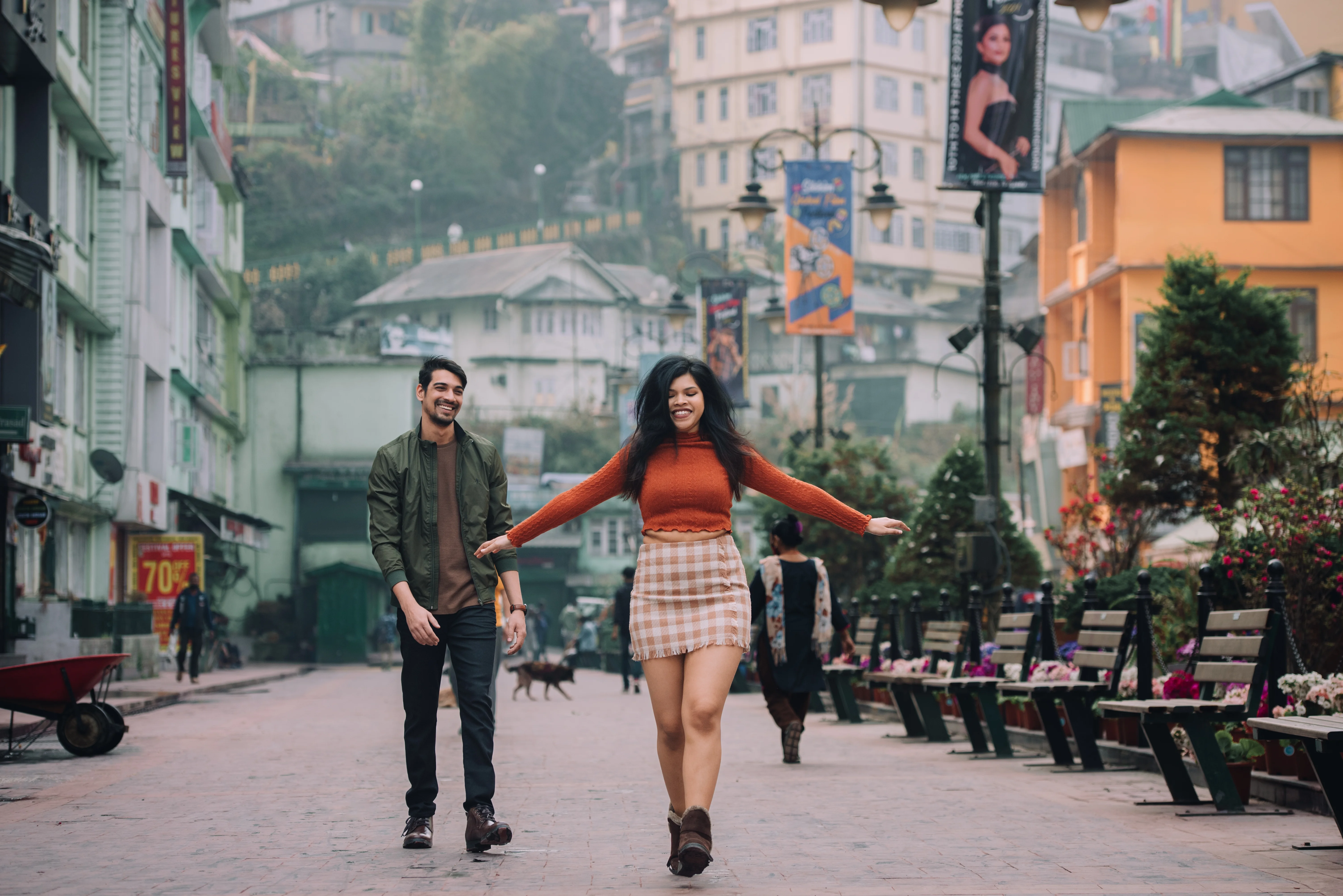 Pre-wedding photoshoot in Bhubaneswar – candid moments of love and laughter.