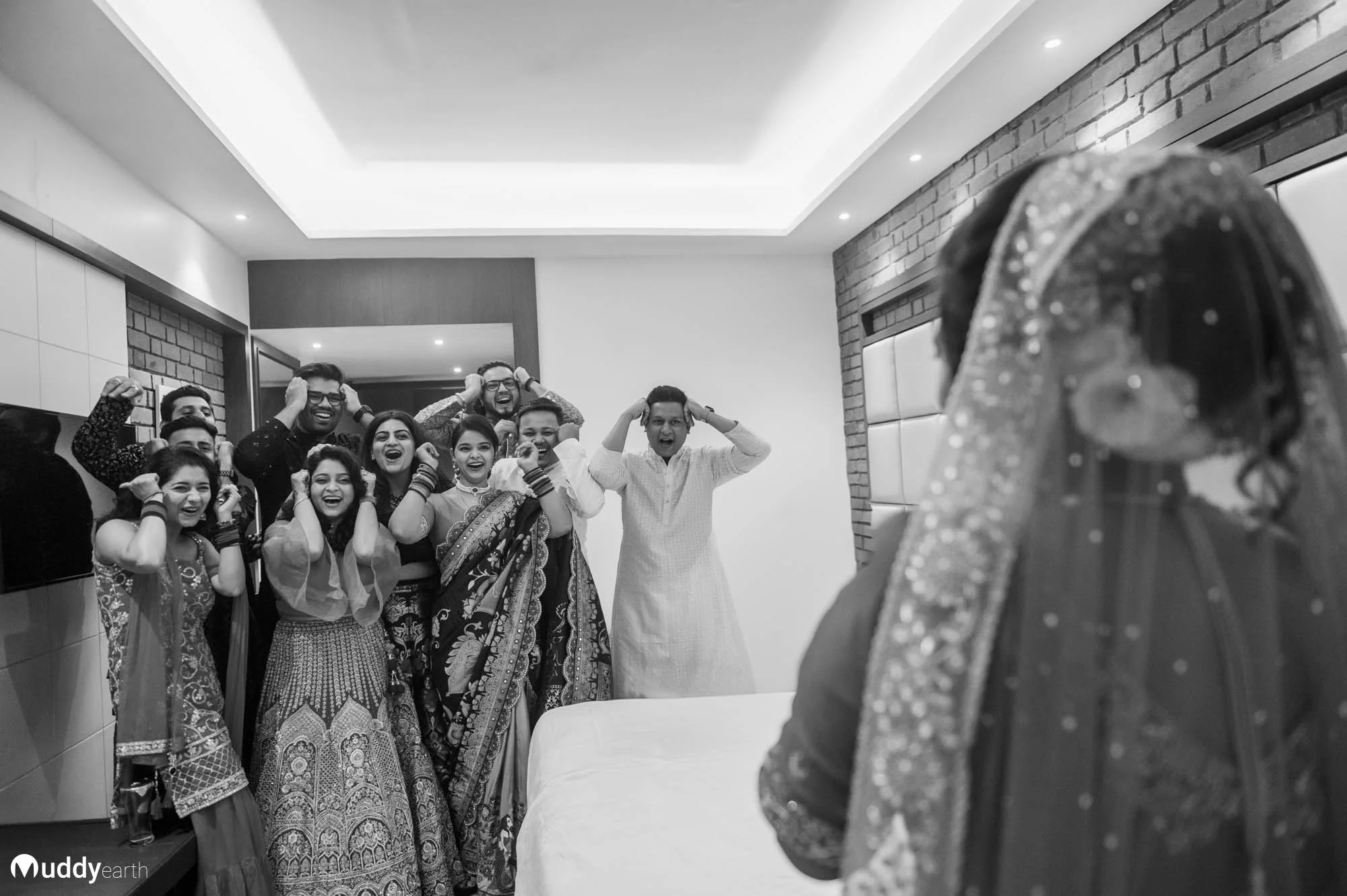 Candid wedding photos of Family Emotions