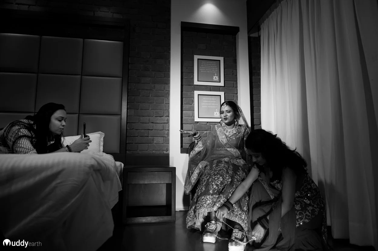 Candid wedding photography in Patna bride moment.