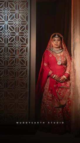 Traditional bridal portrait from a Kolkata wedding celebration